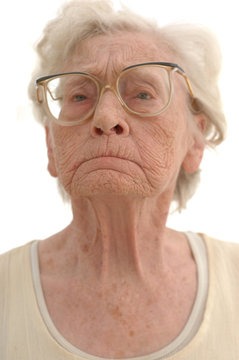 Shocking ! My 71-Year-Old Mom Chose Travel Over My Bills — Am I Wrong to Feel Hurt? 4 My 71-Year-Old Mom Chose Travel Over My Bills — Am I Wrong to Feel Hurt?