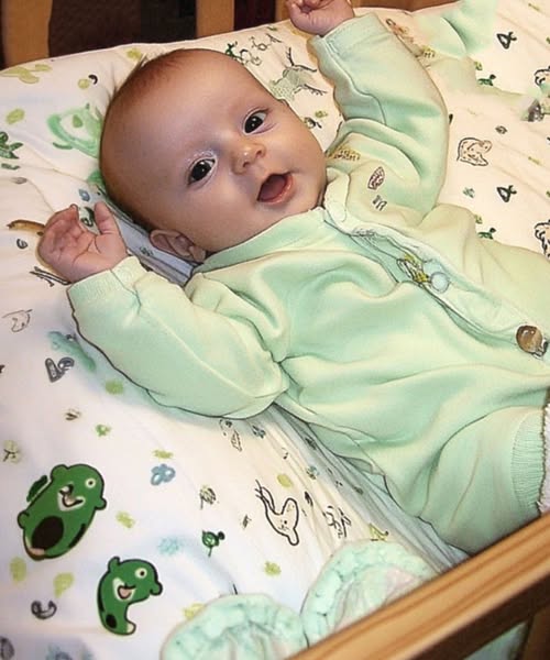 Parents Desperate as Baby Cries Nonstop — What They Found in the Crib Left Them Speechless - 2025 6 Parents Desperate as Baby Cries Nonstop — What They Found in the Crib Left Them Speechless - 2025