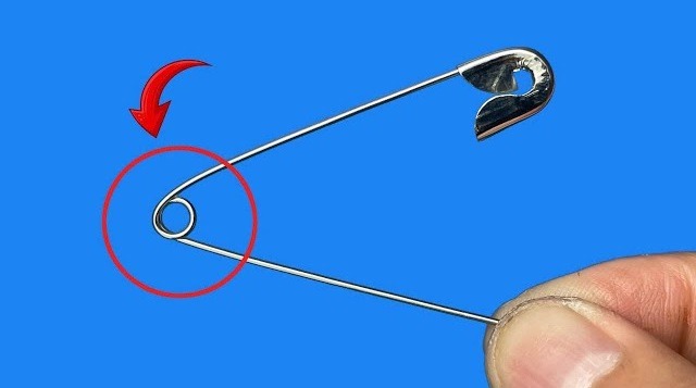 safety pin hole