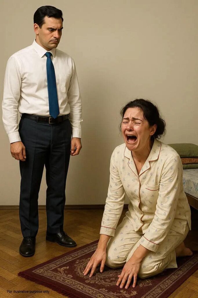 After Divorce, He Tossed Me a Pillow with a Sneer—What I Discovered Inside Changed Everything - Strange 2025 4 pillow divorce